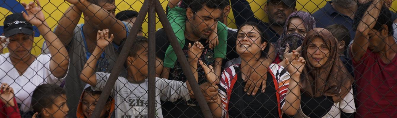 Women and children Syrian refugees striking in Budapest