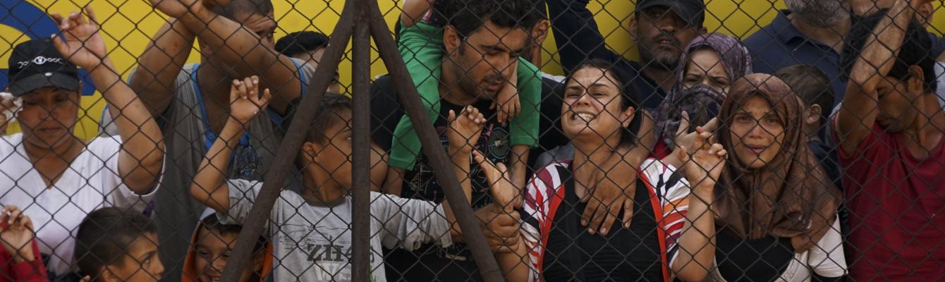 Women and children Syrian refugees striking in Budapest