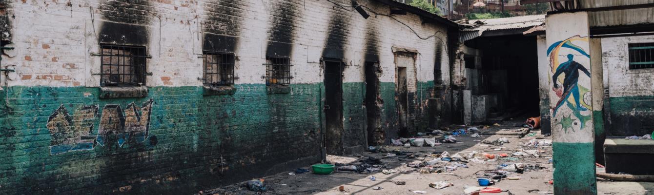  Burnt exterior of the Bukavu Central Prison which was abandoned