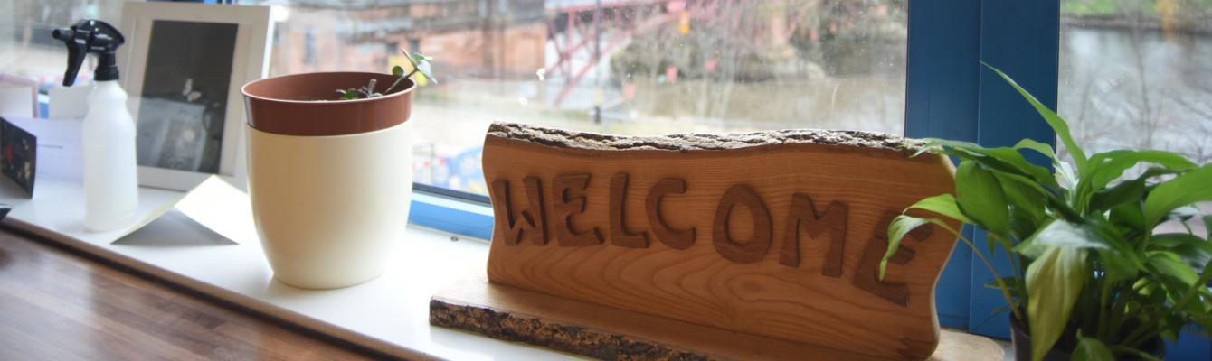 A 'welcome' plaque