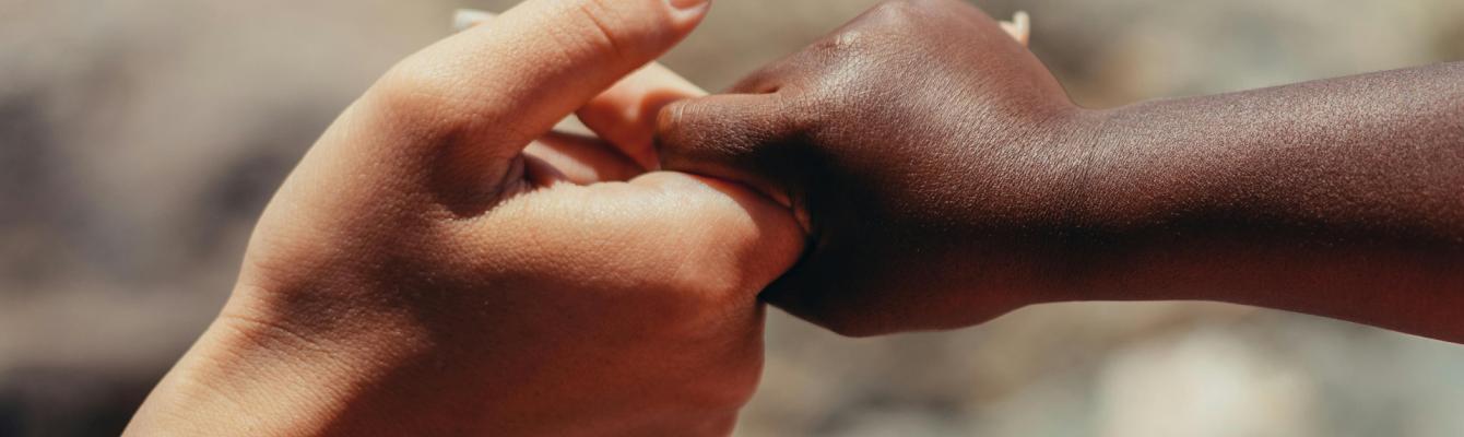 hands holding