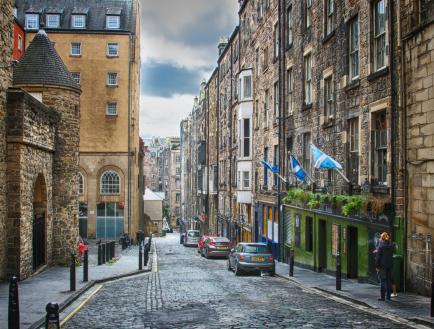 image of edinburgh