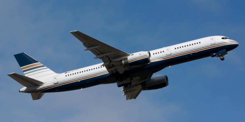Privilege Style plane takes off from Lisbon